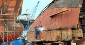 Rusia Tertarik Investasi di Galangan Kapal Batam