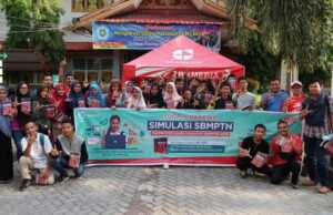 LOOP dan Gramedia Gelar Simulasi SBMPTN 2019 di 19 Kota