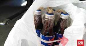 Polisi Temukan Bom Molotov di Bus Pengangkut Massa Aksi 22 Mei