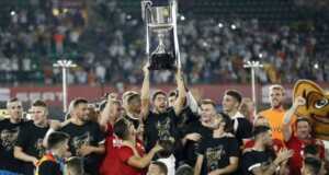 Valencia Juara Copa del Rey, Barcelona Masih Dihantui Liverpool?