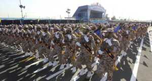 Iran Siap Serang Armada AS di Kawasan Teluk