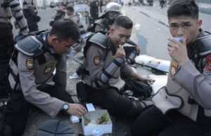 Pengedar Hoaks “Polisi dari Cina” Ditangkap