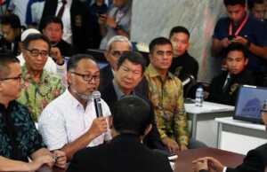 Gugat Hasil Pilpres 2019, Tim Prabowo Bawa Bukti Link Berita, Akun Twitter dan Instagram