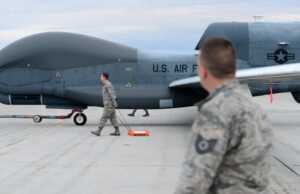 Pesawat Nirawak AS Seharga Rp1,8 Triliun Jatuh Dirudal Iran