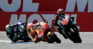 Hasil MotoGP Belanda 2019: Vinales Buntuti Marquez, Rossi Tercampak