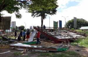 Jalan Batam Dilebarkan, Pujasera Golden Land Tergusur Jalan Batam