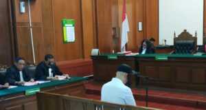 Ahmad Dhani Divonis Satu Tahun Penjara