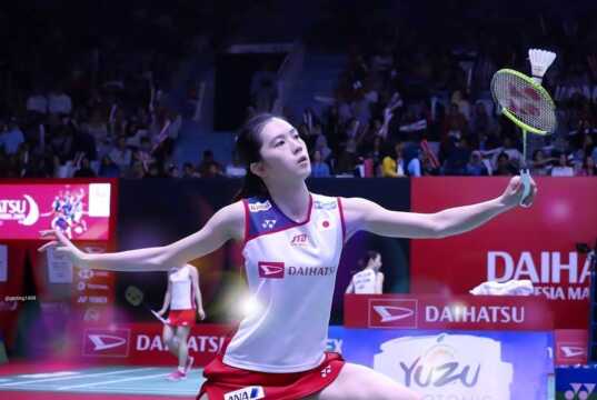 Aya Ohori, Si Cantik yang Pilih Tepok Bulu daripada Model