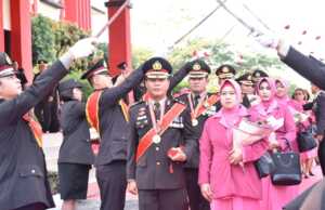 Polda Kepri Wisuda Purnabhakti 41 Purnawirawan