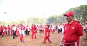 Lomba Balap Kelereng Kemendagri Pecahkan Rekor MURI