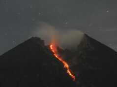 Gunung Merapi Keluarkan Lava, Jarak Luncur hingga 900 Meter