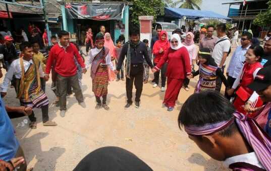 Rudi Minta Warga Tanjungriau Relakan Tanahnya Demi Pelebaran Jalan