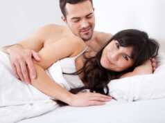 Puaskan Fantasi Seks, Suami Tega Jual Istri Layani 4 Pria Sekaligus Hubungan intim