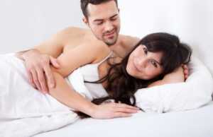 Puaskan Fantasi Seks, Suami Tega Jual Istri Layani 4 Pria Sekaligus Hubungan intim