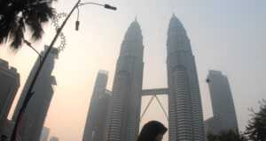 Malaysia Menutup 554 Sekolah karena Kabut Asap