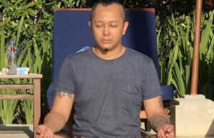 Vokalis Dendy Mikes Meninggal karena Serangan Jantung