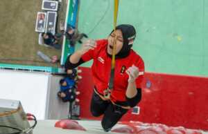 Aries Susanti Pecahkan Rekor Dunia Panjat Tebing, Geser Yi Ling Song