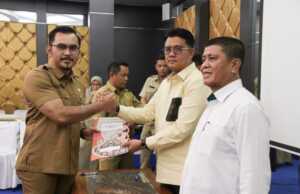 Serahkan DIPA 2020, Bupati Bintan Gesa OPD Lelang Kegiatan Bupati Bintan Apri Sujadi