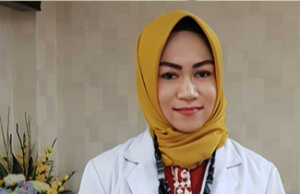 Dr Dyah Marianingrum