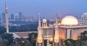 Ada “Terowongan Silaturahmi” Antara Masjid Istiqlal dan Gereja Katedral Gereja Katedral