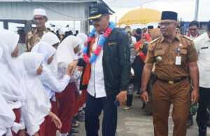 Kunjungi Midai, Hamid Rizal Minta Pembangunan Tepat Sasaran Bupati Natuna Hamid Rizal