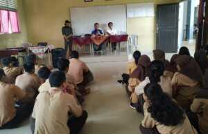 Pelajar SMAN 26 Batam Antusias Belajar Jurnalistik SMAN 26 Batam