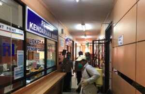 Cegah Corona, 500 Warga Sagulung Batam Diminta Isolasi Mandiri di Rumah Mapolda Kepri Disemprot Disinfektan