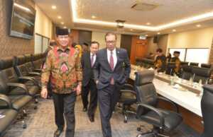 Isdianto Ingin Tingkatkan Kerja Sama Kepri-Johor Isdianto