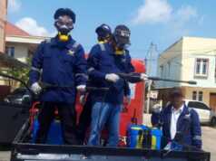 Cegah Corona, Nyat Kadir Semprot Disinfektan ke Perumahan Warga Sahabat Nyat Kadir