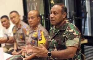 Panglima Kodam XVII/Cenderawasih, Mayjen TNI Herman Asaribab