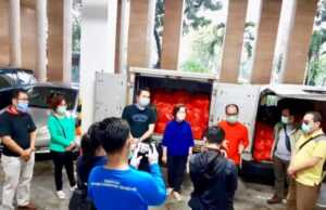 Komunitas Kepni Berbagi Kasih dan Sembako kepada Masyarakat Terdampak Covid-19 Kepni