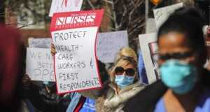 Gagal Lindungi Tenaga Medis dari Corona, 42 Ribu Perawat di New York Gugat Pemerintah Perawat di New York