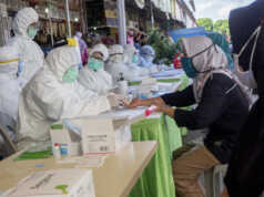 Foto: Rapid Test Corona di Pasar Botania Batam Rapid Test Pasar Botania