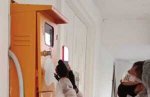 Begini Cara Pindahkan Meteran Listrik PLN Batam Petugas pencatat meter PLN Batam