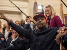 Wah, Kanye West Calonkan Diri Jadi Presiden AS