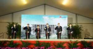 Singapura-Jepang Bangun Gedung dengan Robot Jepang Singapura