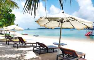 Menikmati Keindahan Laut sembari Bermain Watersport di Pulau Pengalap Pulau Pengalap