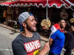 FOTO: Serunya Bule di Batam Ikut Lomba HUT RI Perayaan Hari Kemerdekaan