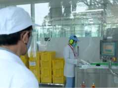 Vaksin Covid-19: 120 dari 1.620 Relawan Sudah Disuntik, Ridwan Kamil Ikut Presiden Jokowi Vaksin Covid