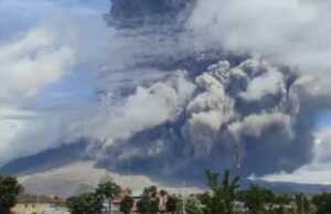 Gunung Sinabung Meletus Lagi, Kelima di Hari Ini Gunung Sinabung Meletus