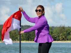 Susi Pudjiastuti Dapat Gelar Ratu Laut Natuna Utara Ratu Laut Natuna Utara