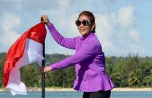 Susi Pudjiastuti Dapat Gelar Ratu Laut Natuna Utara Ratu Laut Natuna Utara