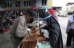 Ratusan Warga Sagulung Terima Dokumen Lahan dari BP Batam