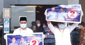 Pilkada Bintan 2020: Apri Sujadi Nostalgia dengan Nomor 1, Alias Wello Yakin Menang Pakai Nomor 2 Paslon Alias Wello-Dalmasri mendapat nomor urut 2 di Pilkada Bintan 2020.