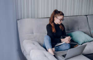 4 Zodiak Ini Keren, Tetap Tenang Saat Stres Zodiak Tenang Saat Stres