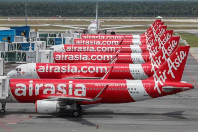 AirAsia Berhenti Terbang