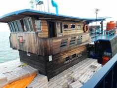 Penyelundup Rokok Tabrak Kapal Patroli BC di Laut Kepri Kapal Patroli BC