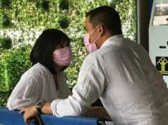 Vanessa Angel Ditahan, Masuk Rutan Pondok Bambu Pakai Masker Merah Jambu Vanessa Angel Ditahan