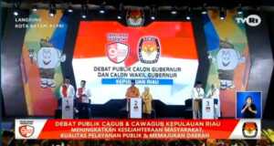 Menilik Raut Muka Sang Calon Saat Debat Pilgub Kepri Debat Pilgub Kepri