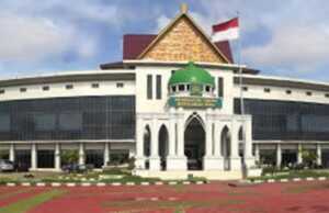 Kejati Kepri Serahterimakan 3 Tersangka Korupsi Disdik Kepri